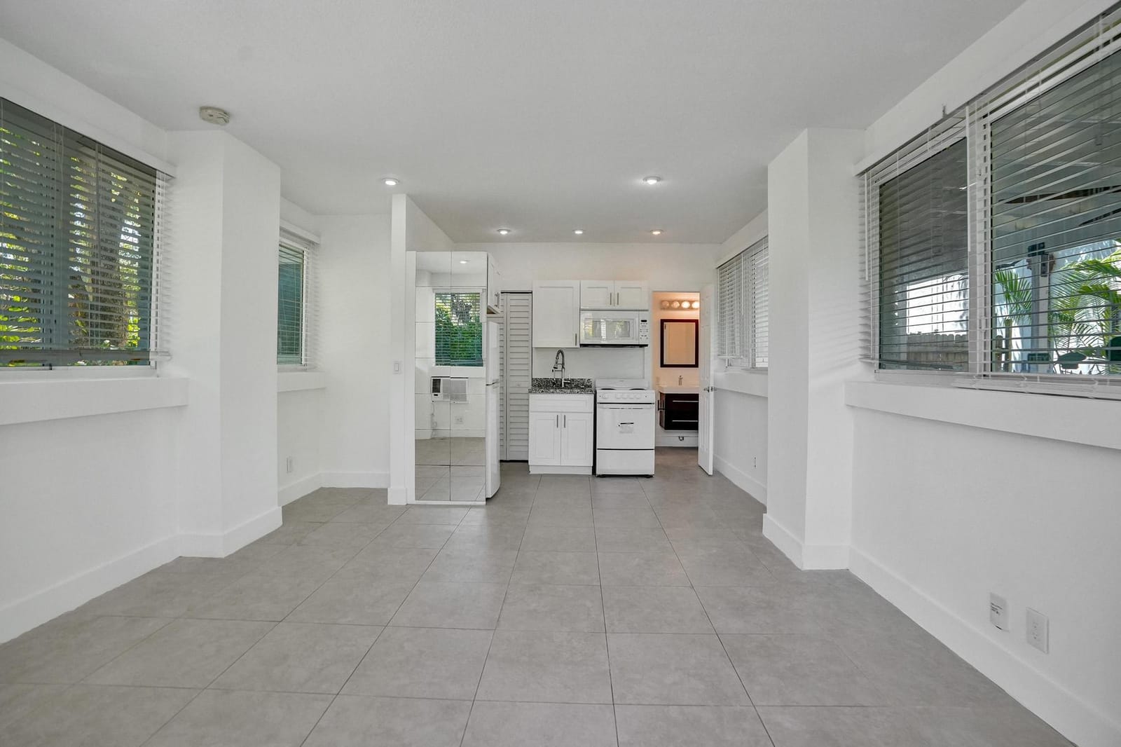 1415 SE 2nd Street 1-4, Fort Lauderdale, FL 33301 photo 16