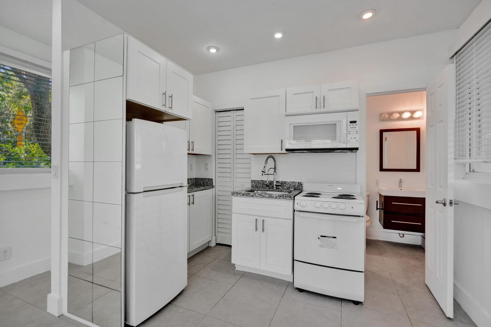 1415 SE 2nd Street 1-4, Fort Lauderdale, FL 33301 photo 19