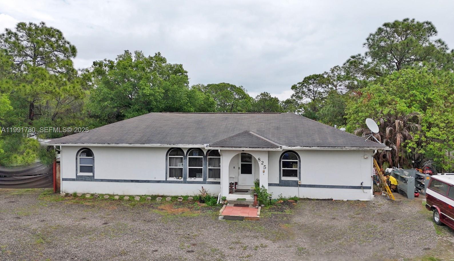 825 N Willow Street, Clewiston, FL 33440, Clewiston