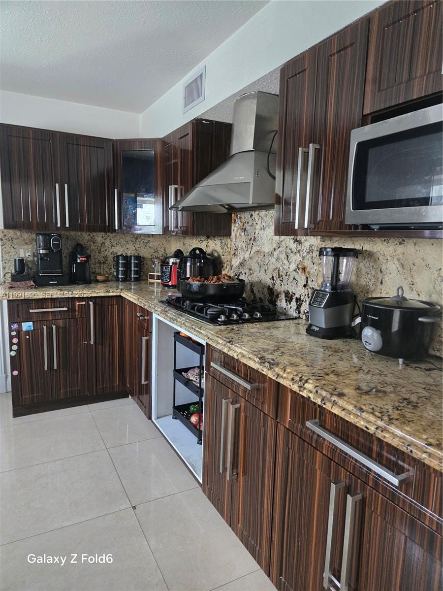 234 E 44th Street — photo 5