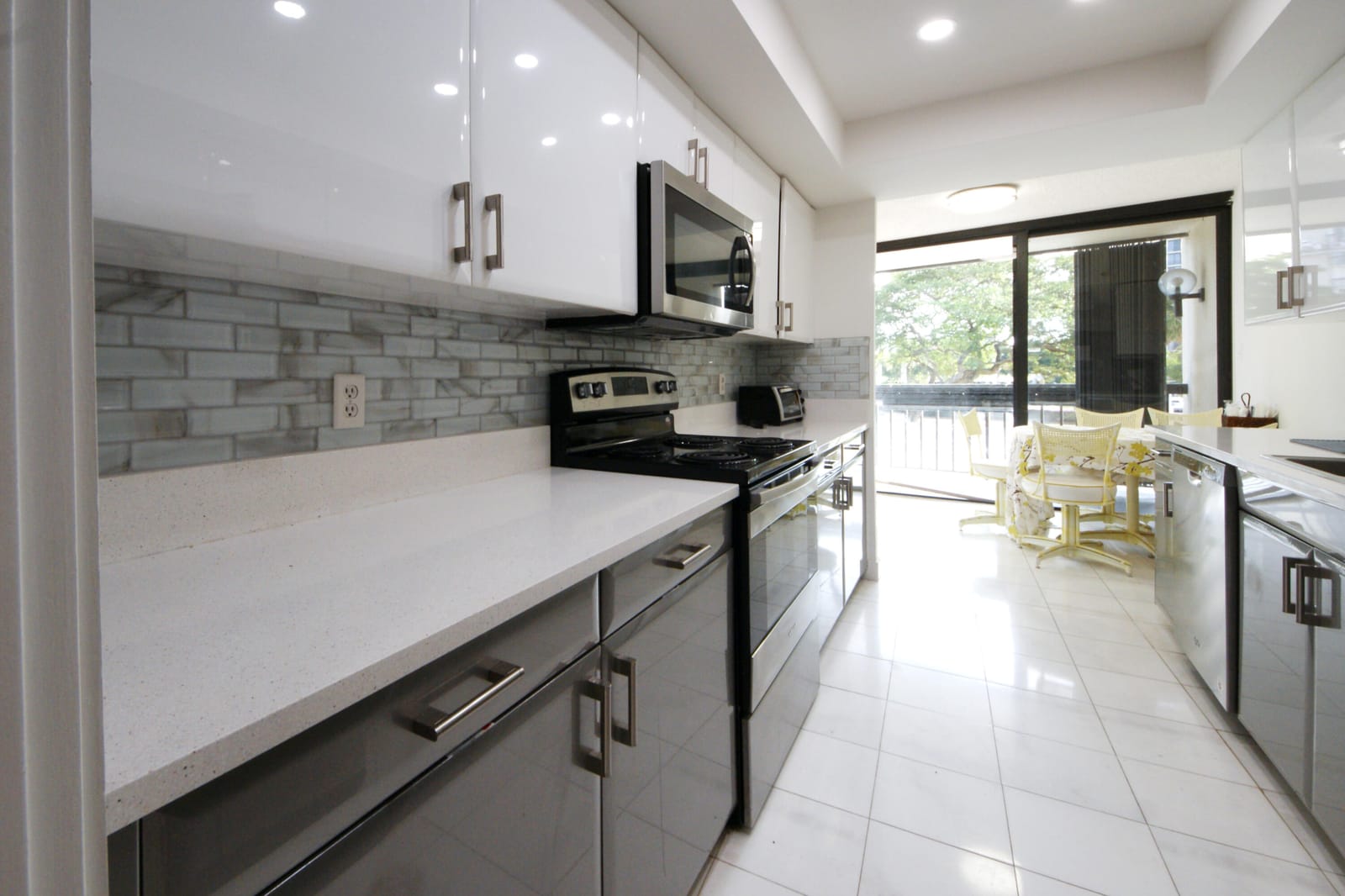2450 Presidential Way 208, West Palm Beach, FL 33401 photo 21