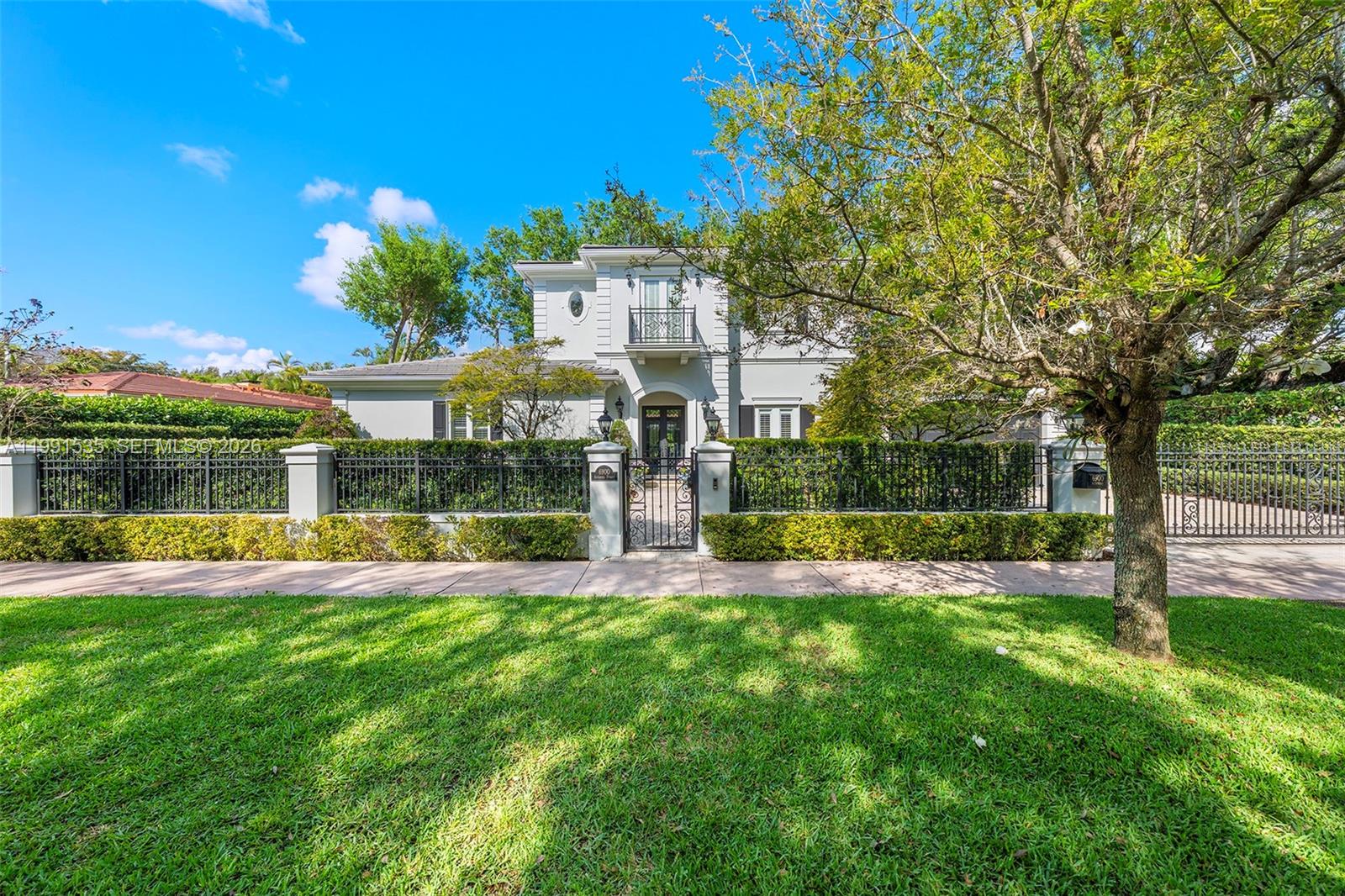 6900 Altamira Street, Coral Gables, FL 33146, Coral Gables