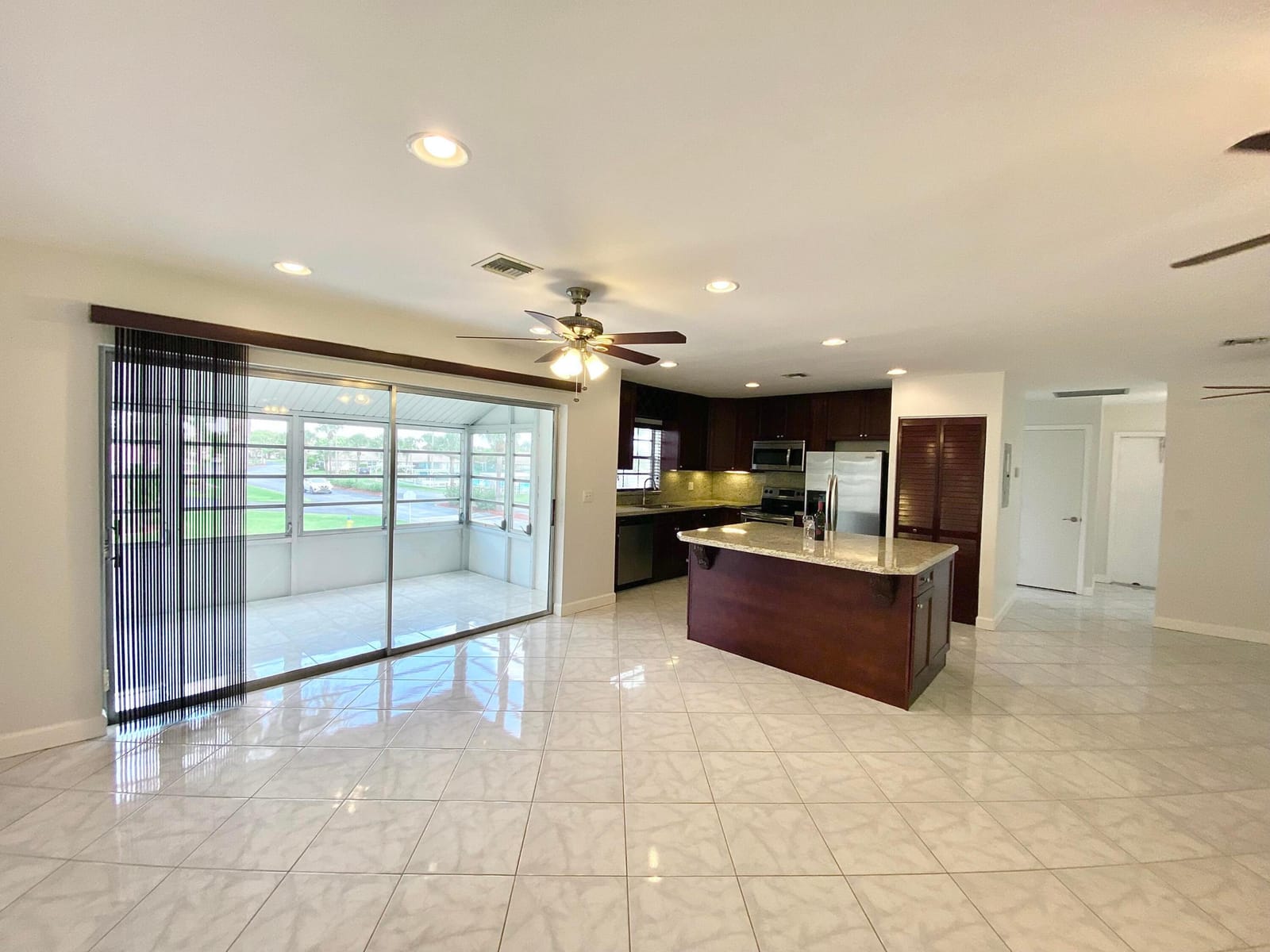 733 High Point Boulevard D2, Fort Pierce, FL 34982 photo 3