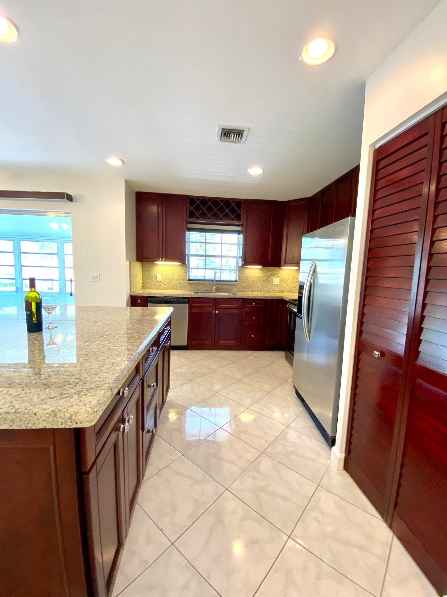 733 High Point Boulevard D2, Fort Pierce, FL 34982 photo 5