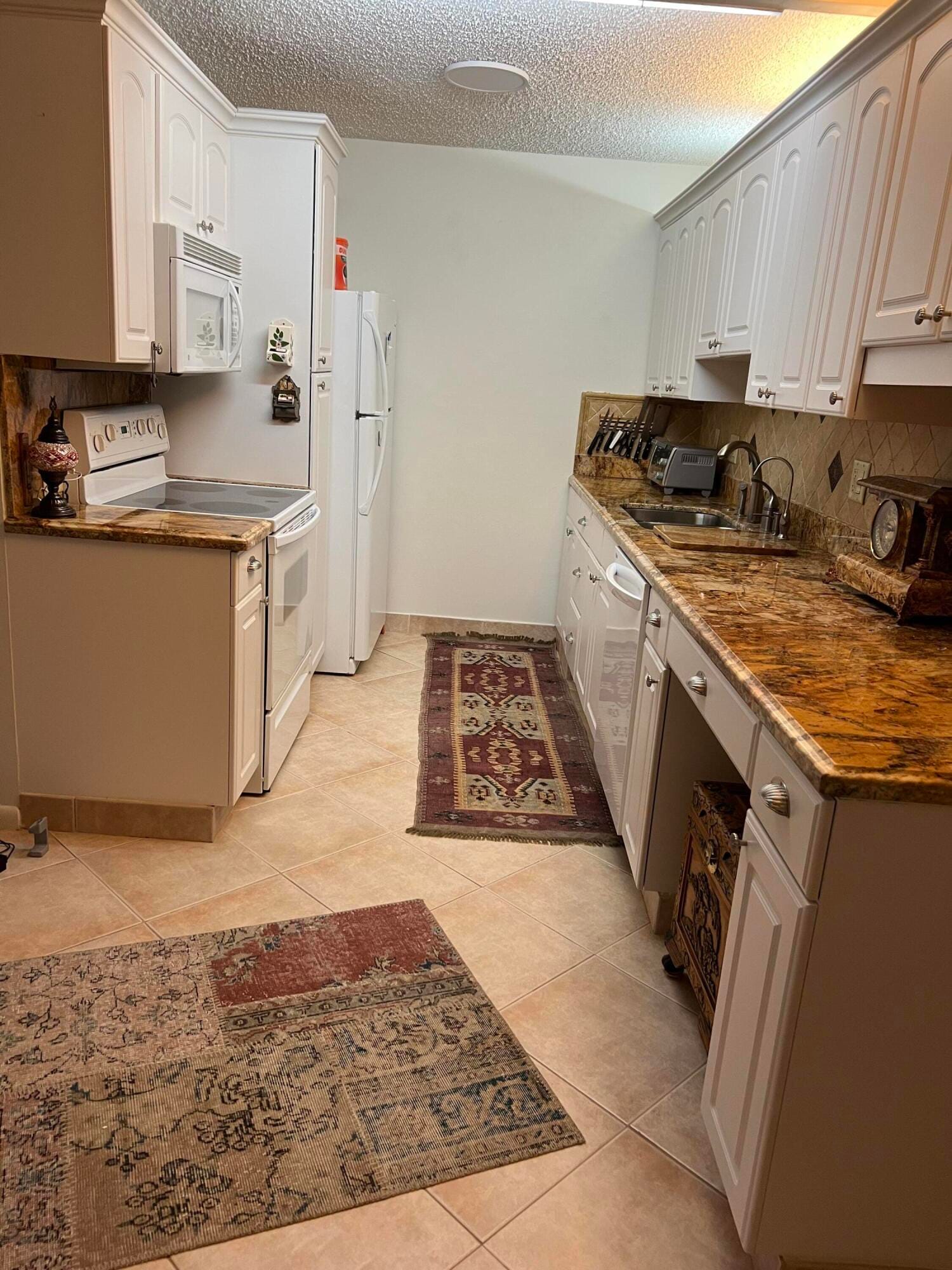 2057 Cambridge C 2057, Deerfield Beach, FL 33442 photo 3