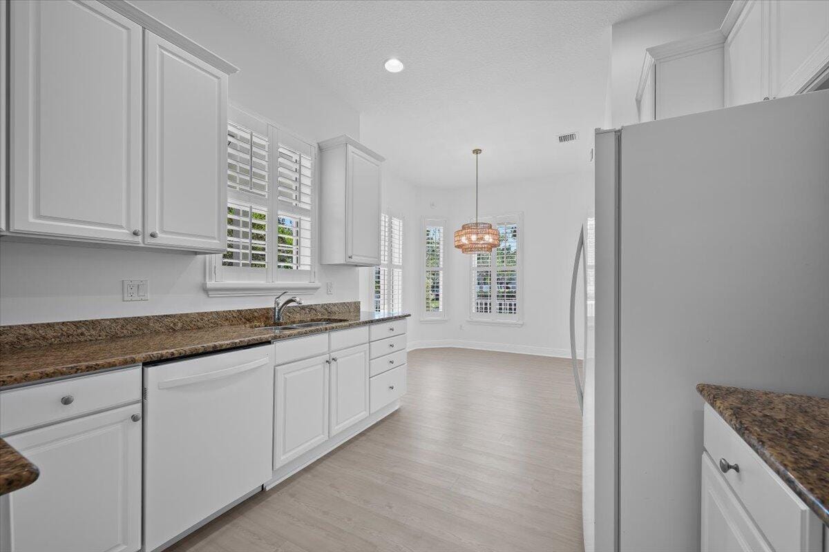 1041 Big Pine Way, Jupiter, FL 33458 photo 9