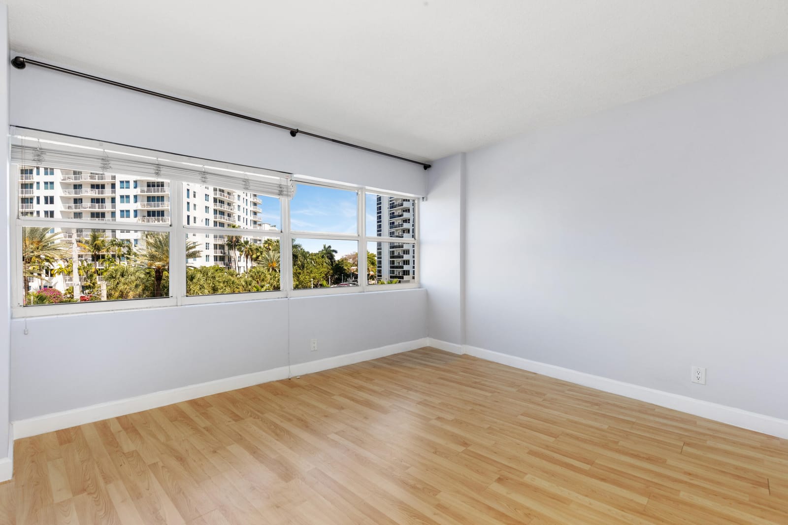 3250 NE 28th Street 404, Fort Lauderdale, FL 33308 photo 14