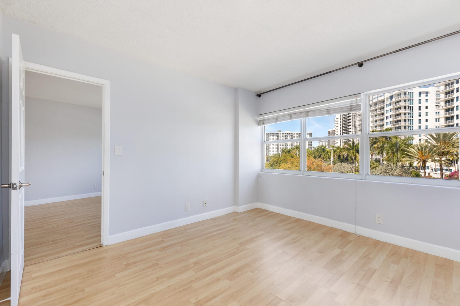 3250 NE 28th Street 404, Fort Lauderdale, FL 33308 photo 17