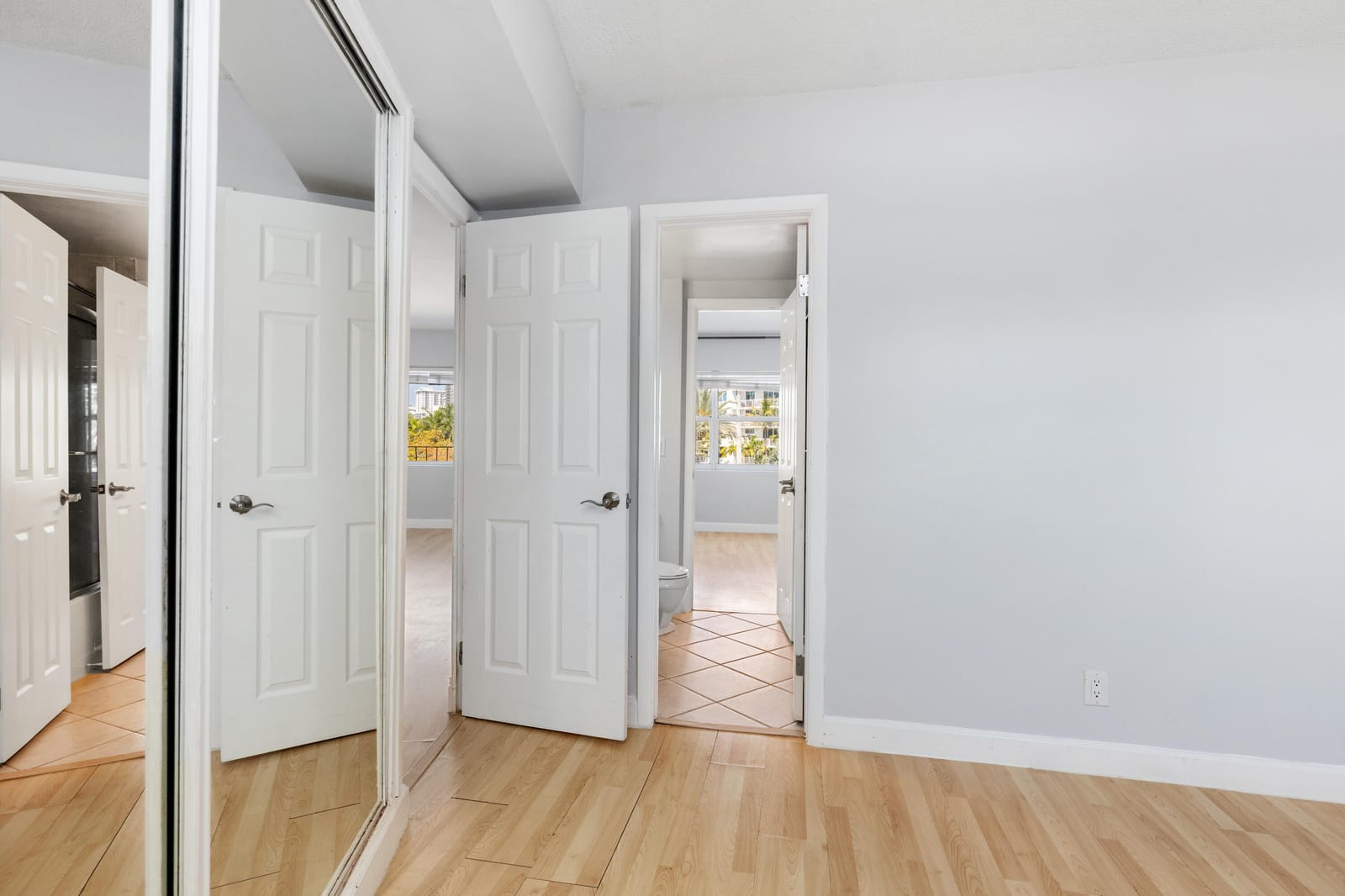 3250 NE 28th Street 404, Fort Lauderdale, FL 33308 photo 24