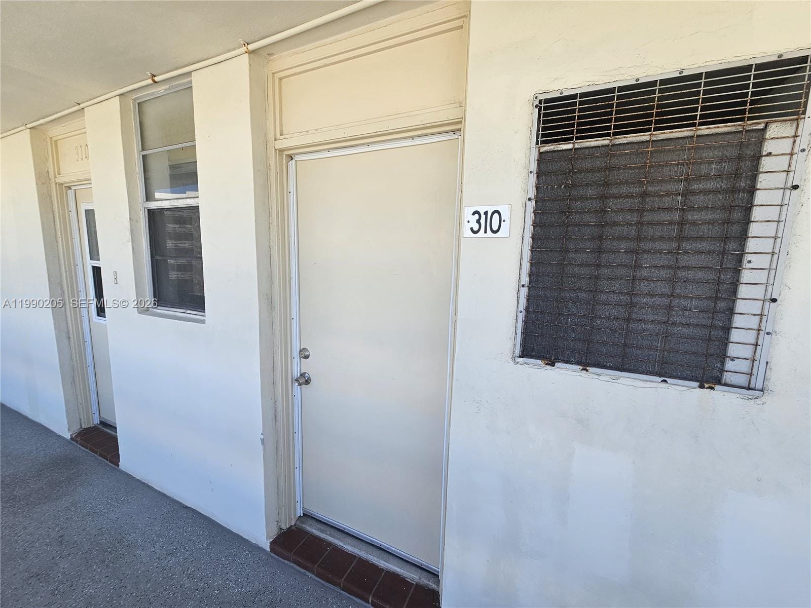 3020 Marcos Drive S310, Aventura, FL 33160 photo 2