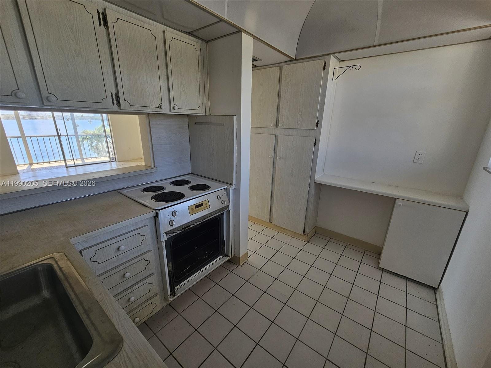 3020 Marcos Drive S310, Aventura, FL 33160 photo 6