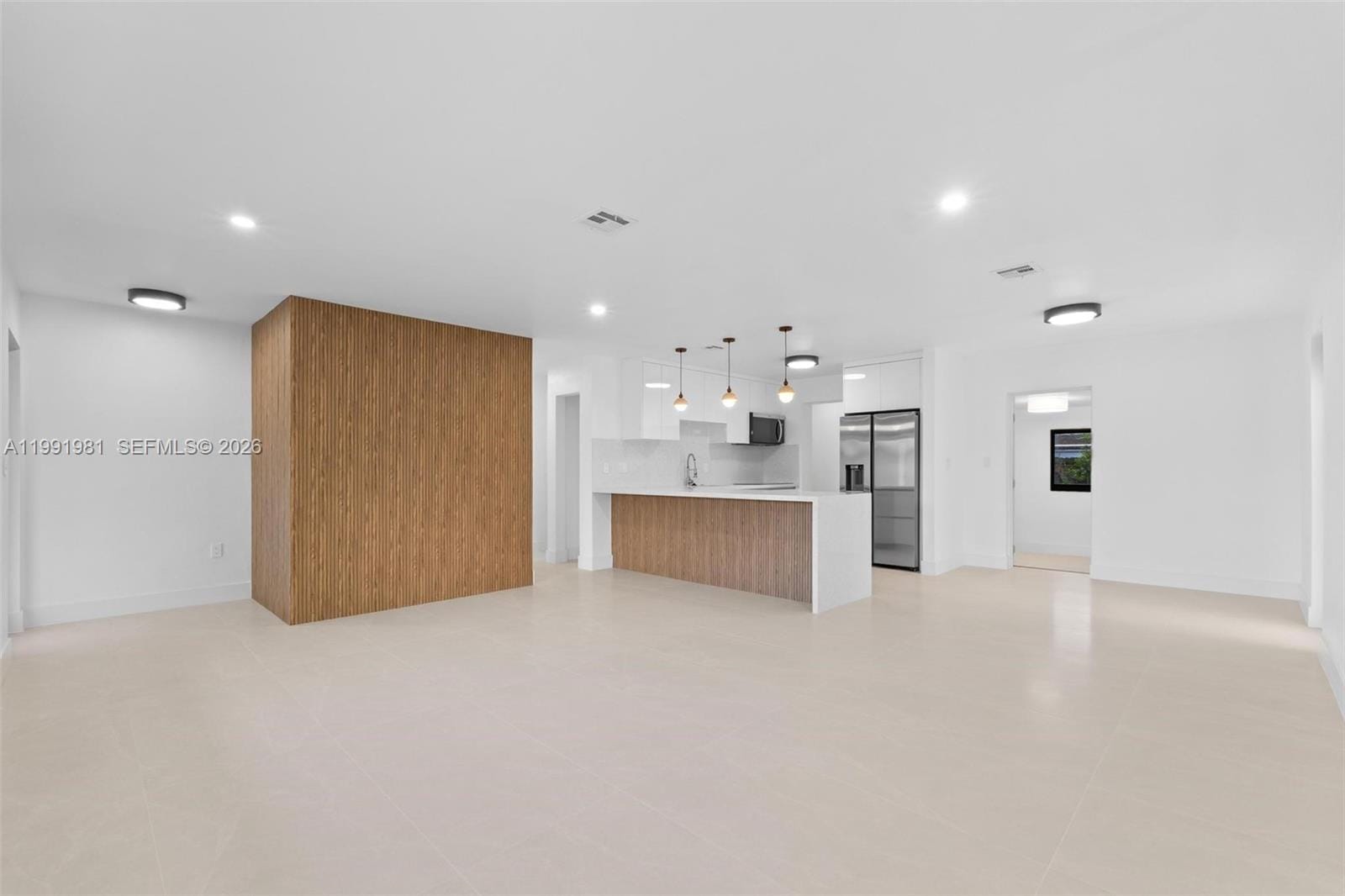 7570 Venetian Street, Miramar, FL 33023 photo 8