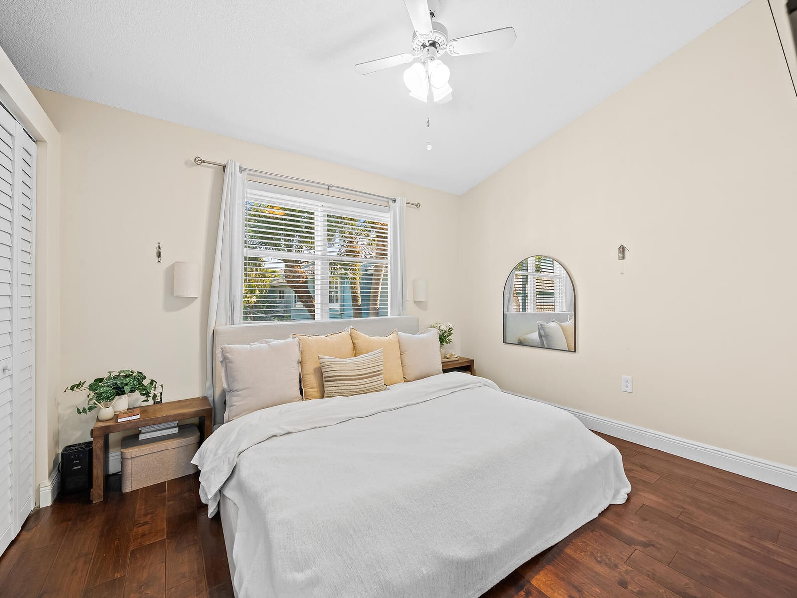 1074 Jeffery Street, Boca Raton, FL 33487 photo 16