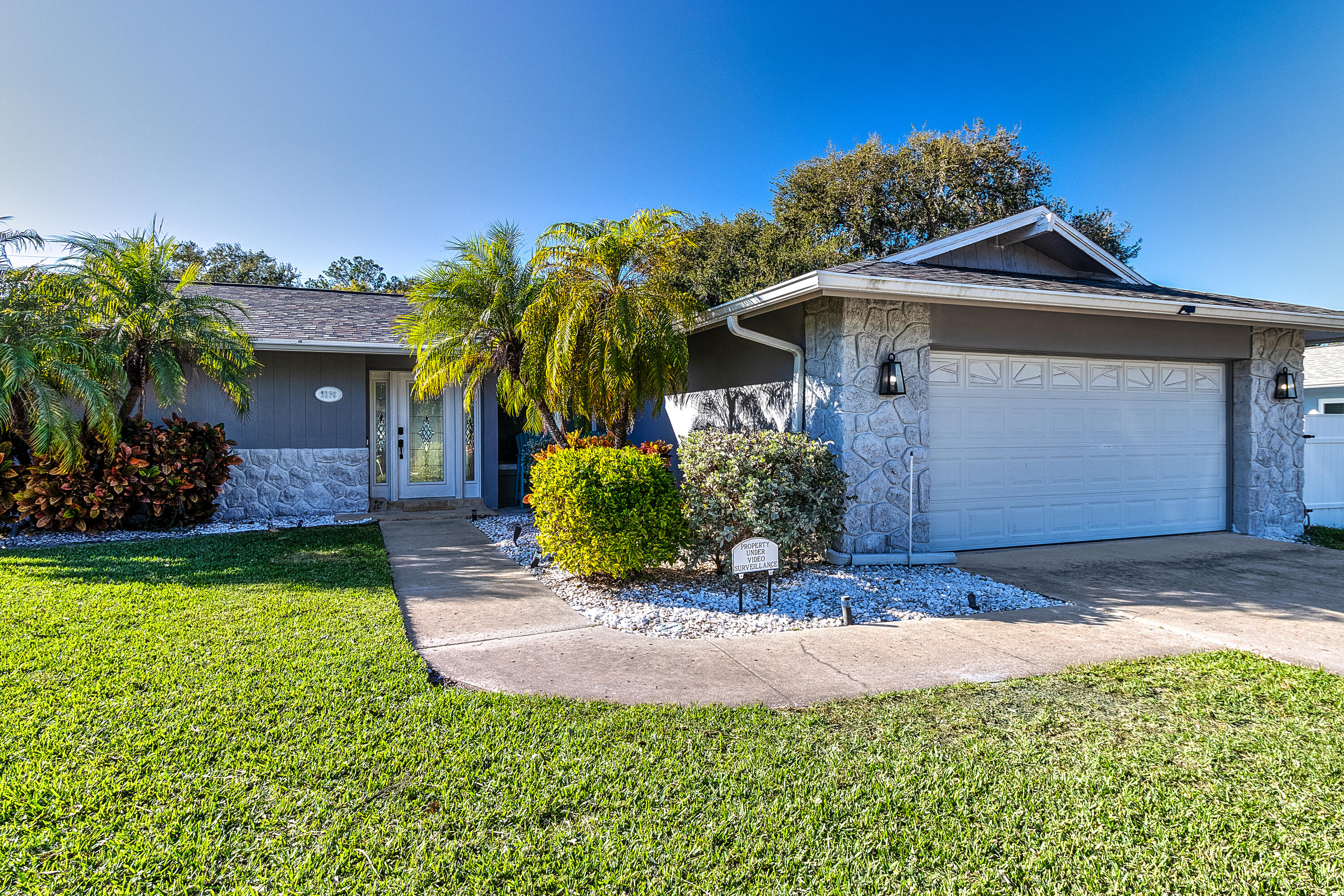 2376 Armour Drive, Dunedin, FL 34698