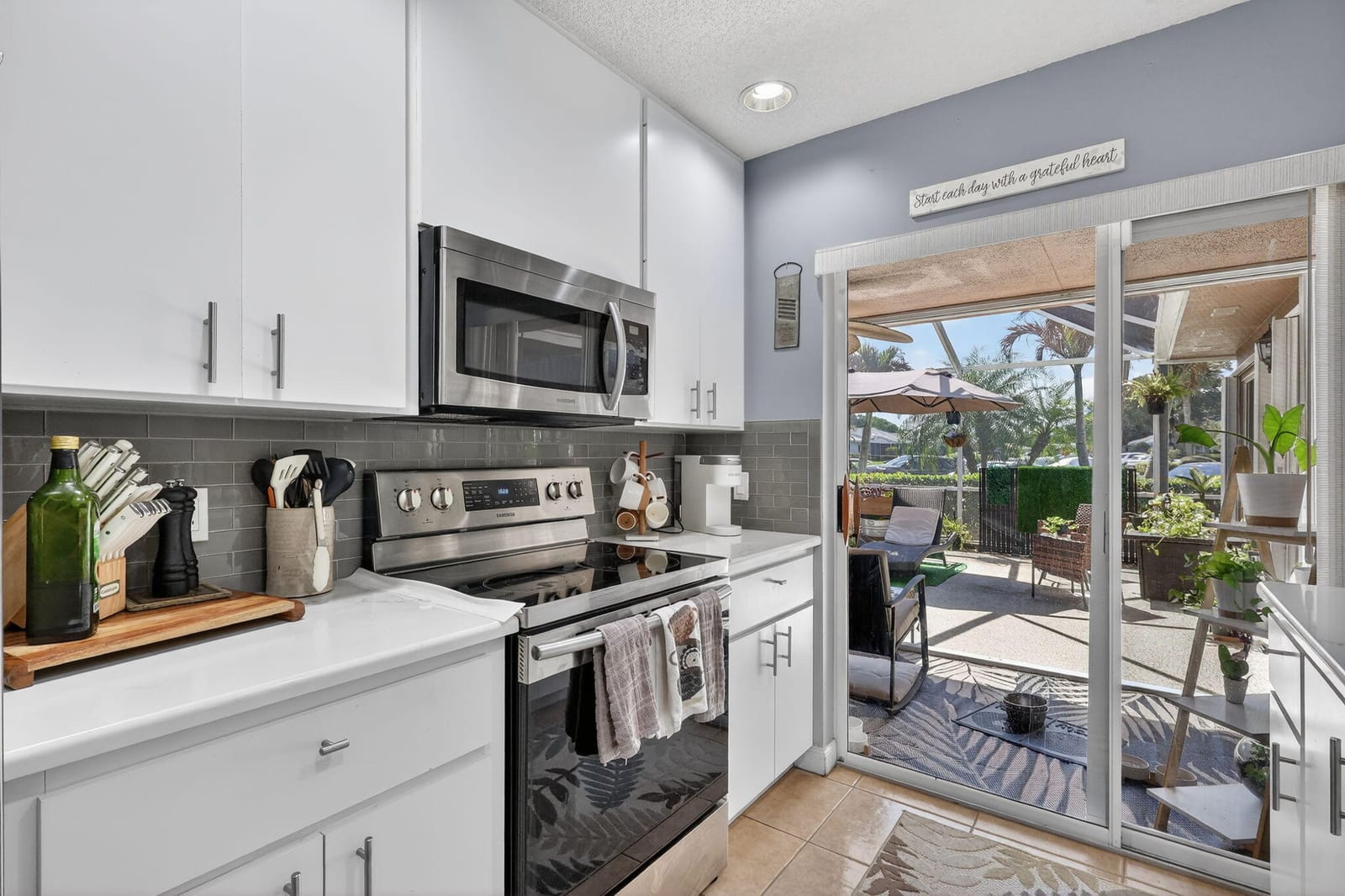 1242 NW Sun Terrace Circle 12c — photo 7