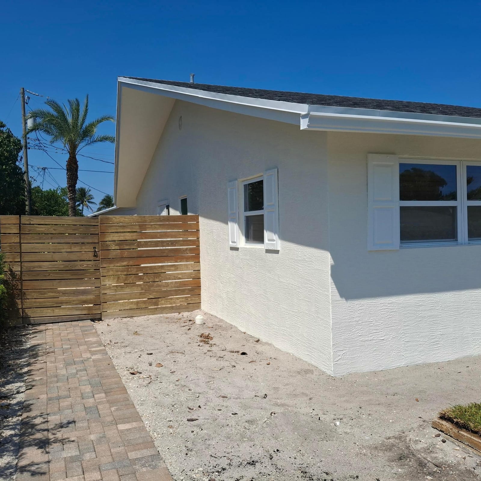 1097 Wilkinson Road B — photo 1