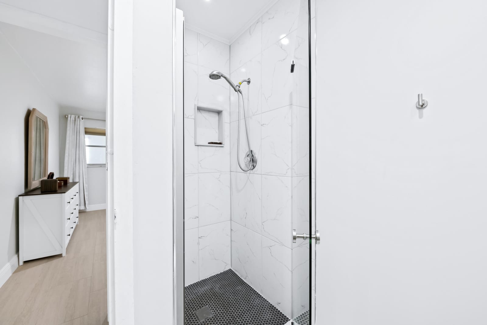 4 Seville Terrace 4 — photo 11