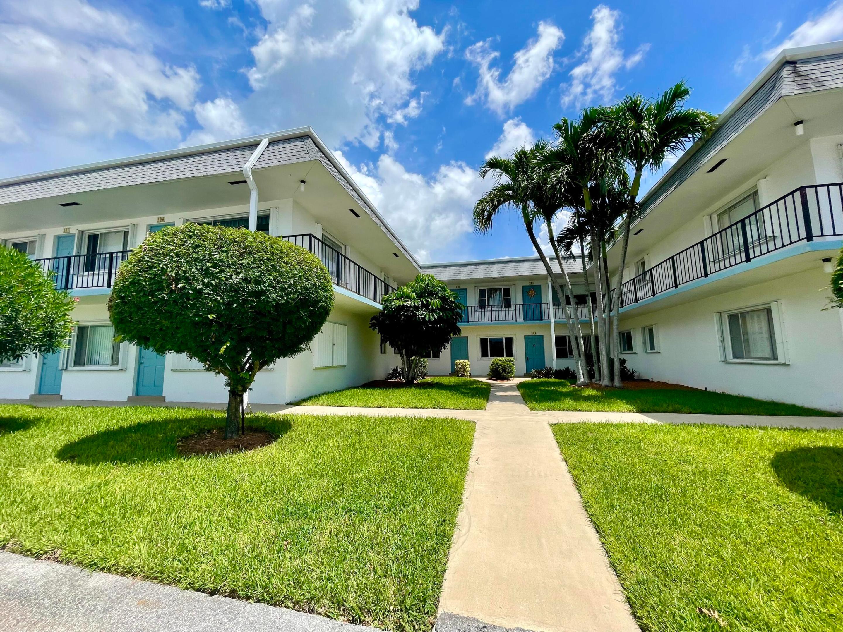 3402 Cynthia Lane 205, Lake Worth Beach, FL 33461, Lake Worth Beach