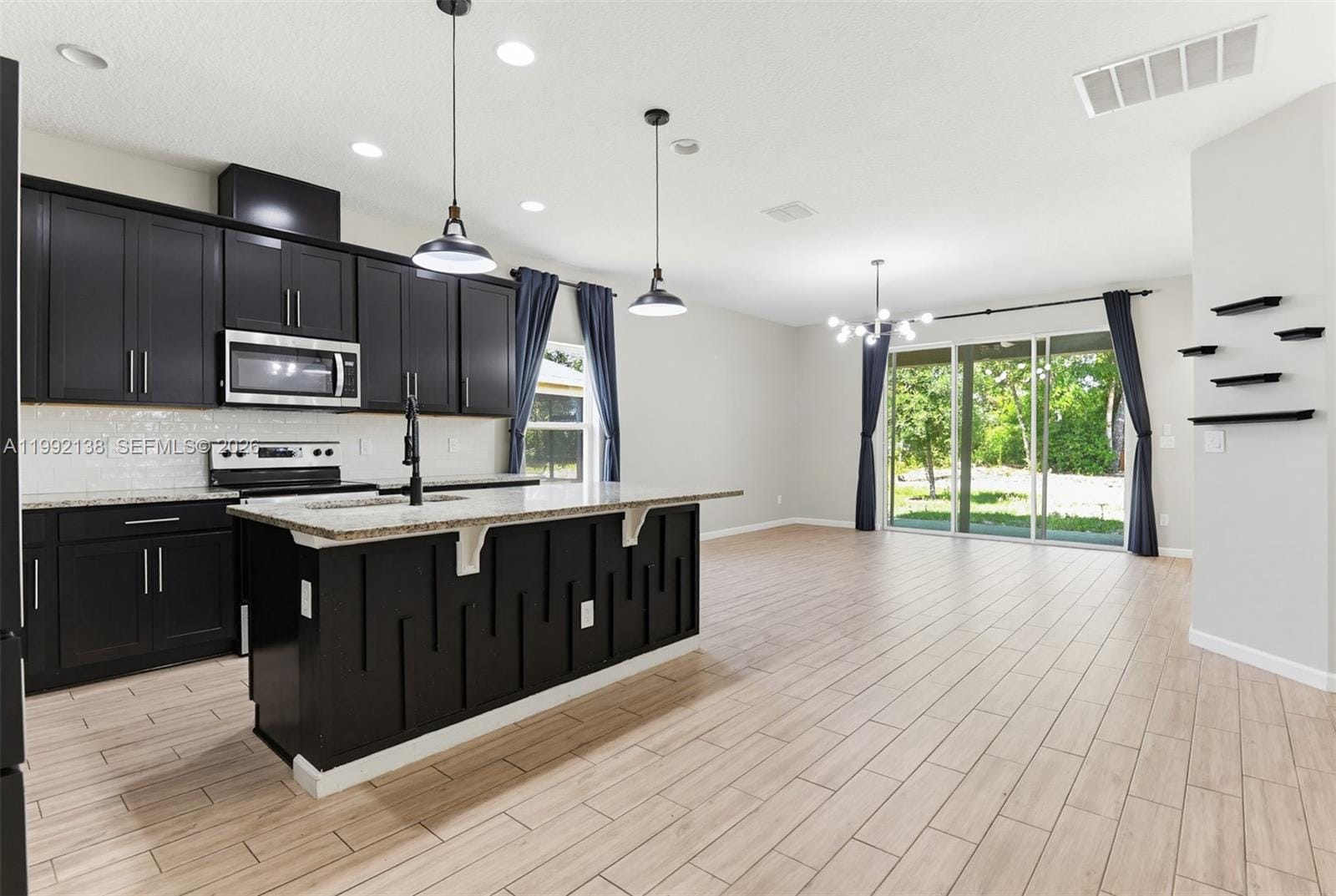 1034 Chelan Falls Drive — photo 9