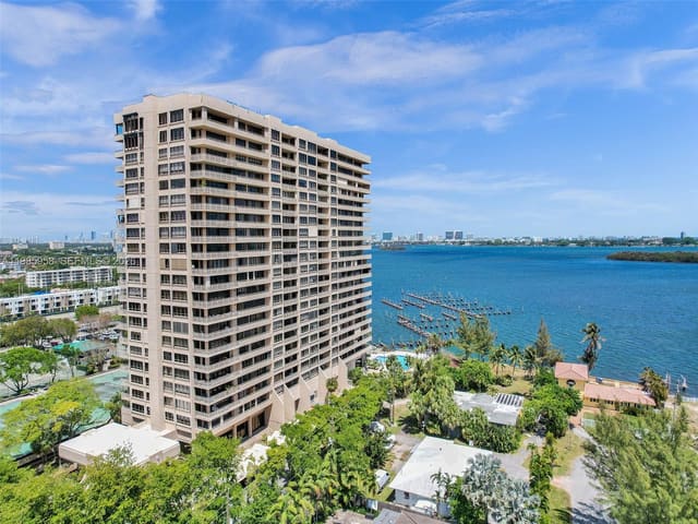 11113 Biscayne Boulevard 1652, sold in The Jockey Club, Miami, FL