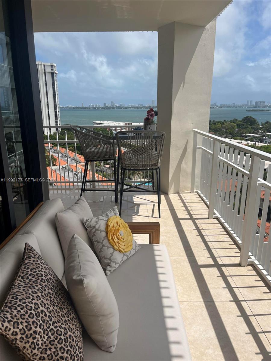 1000 Quayside Terrace 1404, Miami, FL 33138, Miami