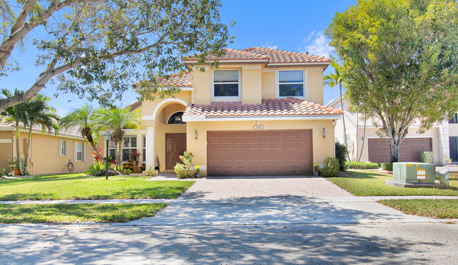 1948 NW 130th Avenue, Pembroke Pines, FL 33028