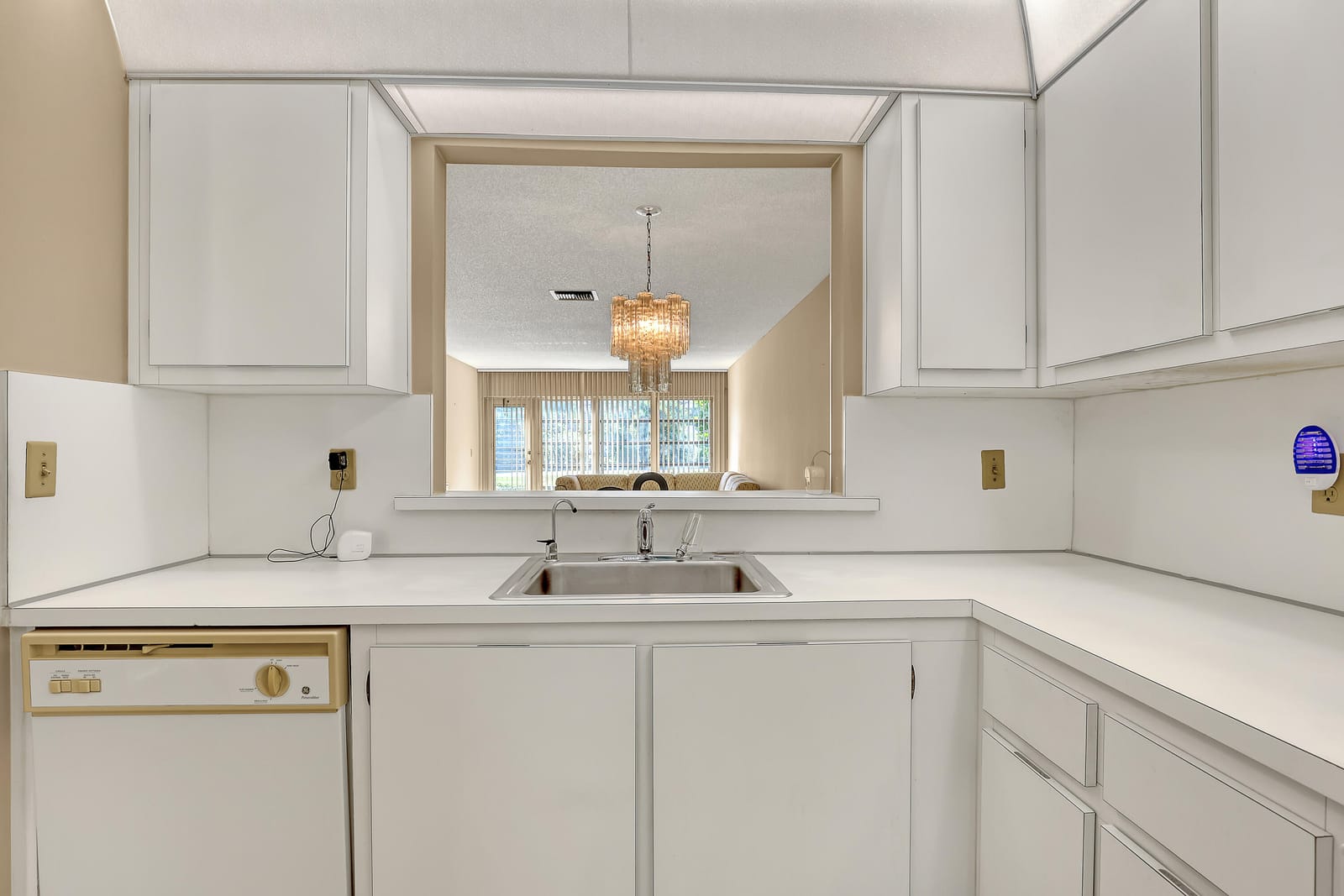 13841 Royal Palm Court A, Delray Beach, FL 33484 photo 4