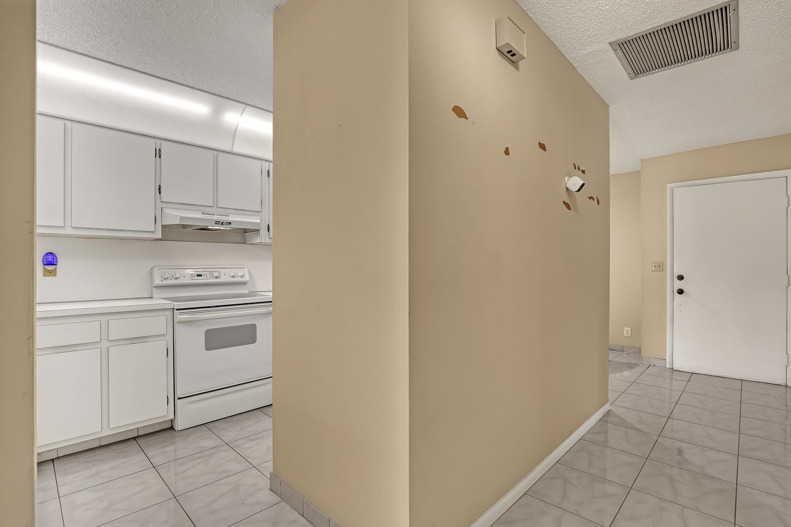 13841 Royal Palm Court A, Delray Beach, FL 33484 photo 5