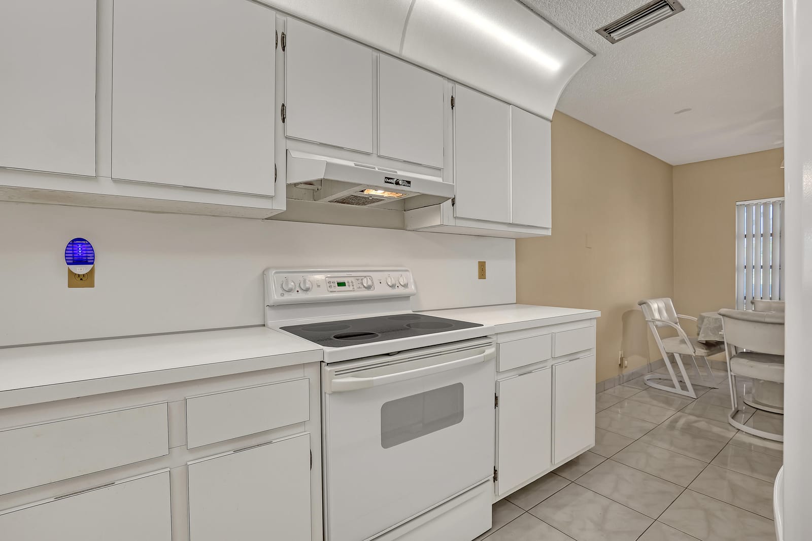 13841 Royal Palm Court A, Delray Beach, FL 33484 photo 6