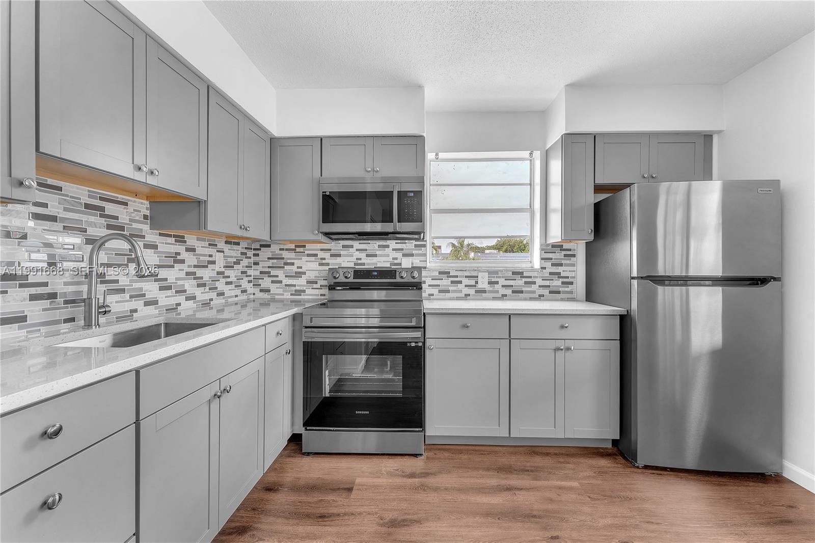 3750 SW 59th Avenue 3, Davie, FL 33314, Davie