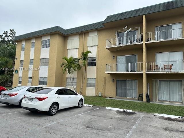 5400 SW 77 Court 2R, Miami, FL 33155