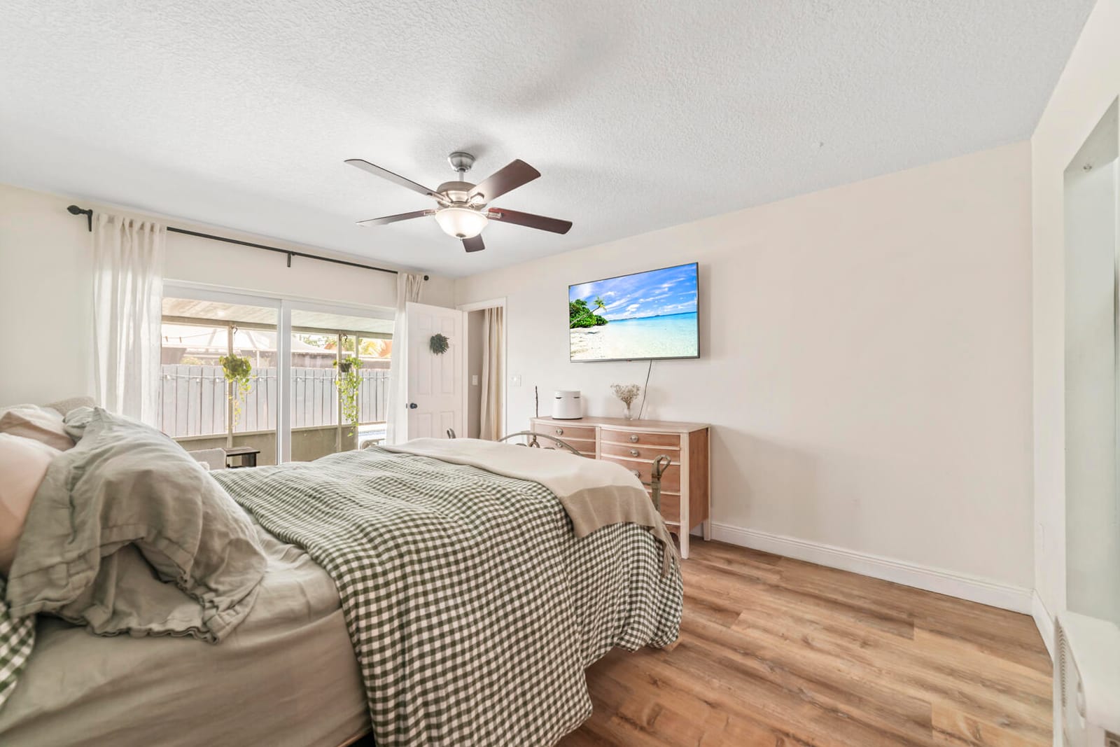 9651 SW 9th Court, Pembroke Pines, FL 33025 photo 14