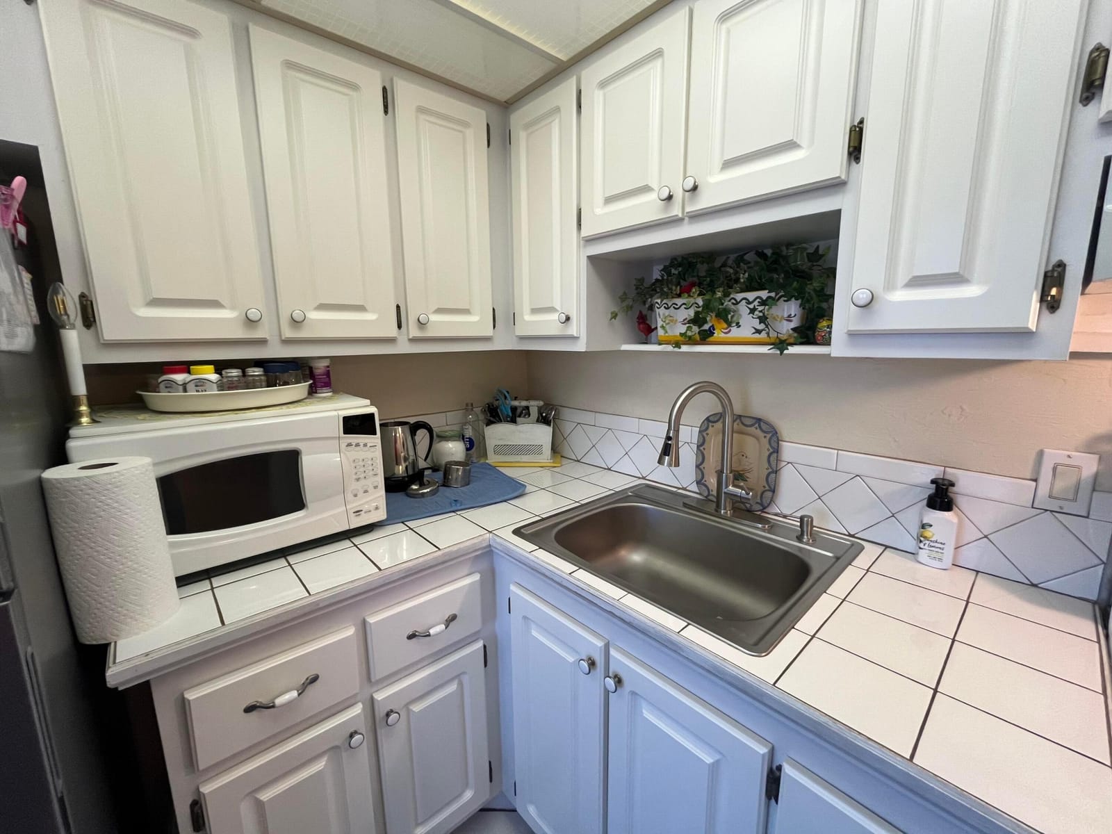 2191 NE 1st Court 203 — photo 3