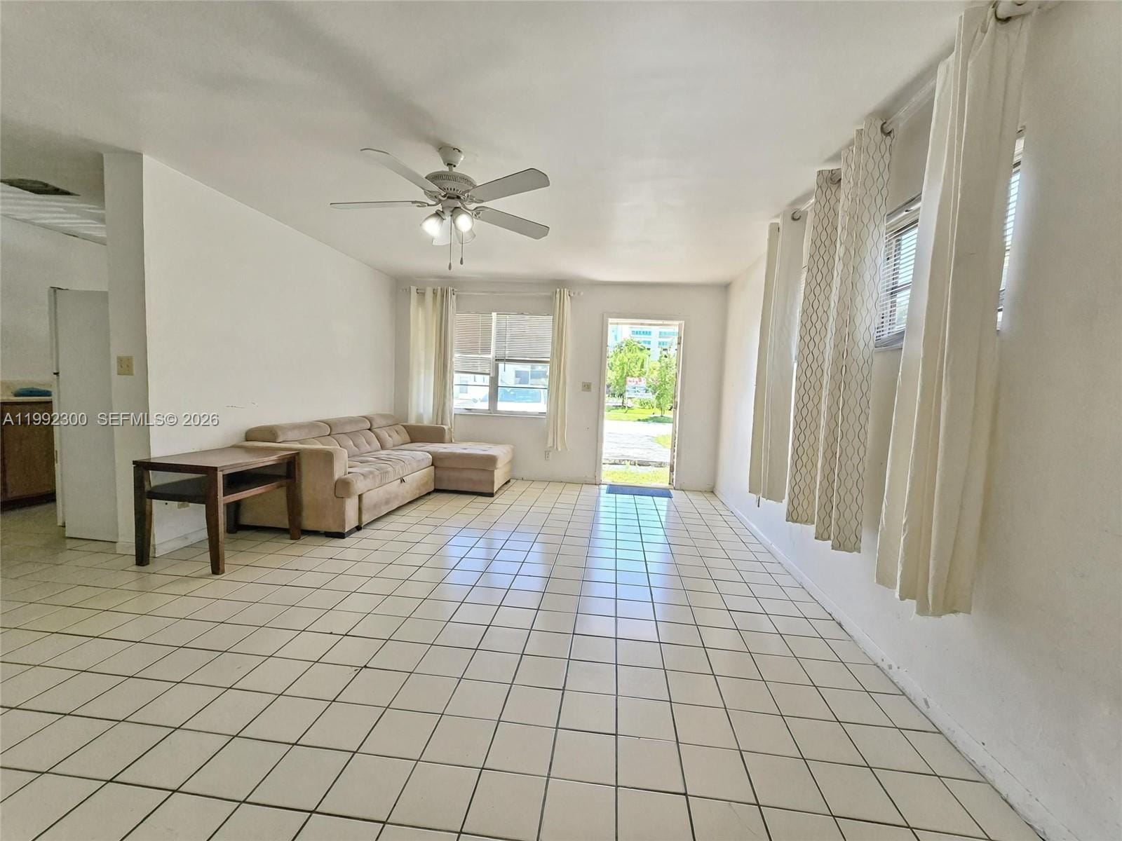 211 SE 10th Street, Hallandale Beach, FL 33009 photo 21