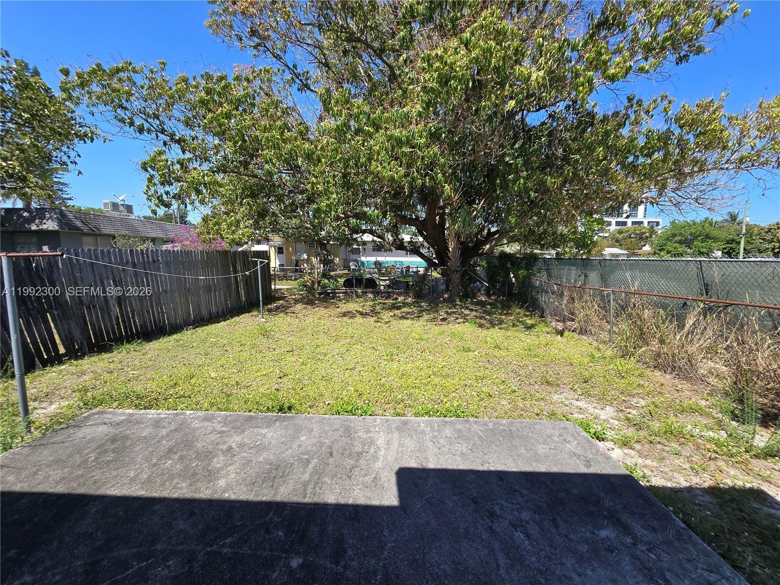211 SE 10th Street, Hallandale Beach, FL 33009 photo 25