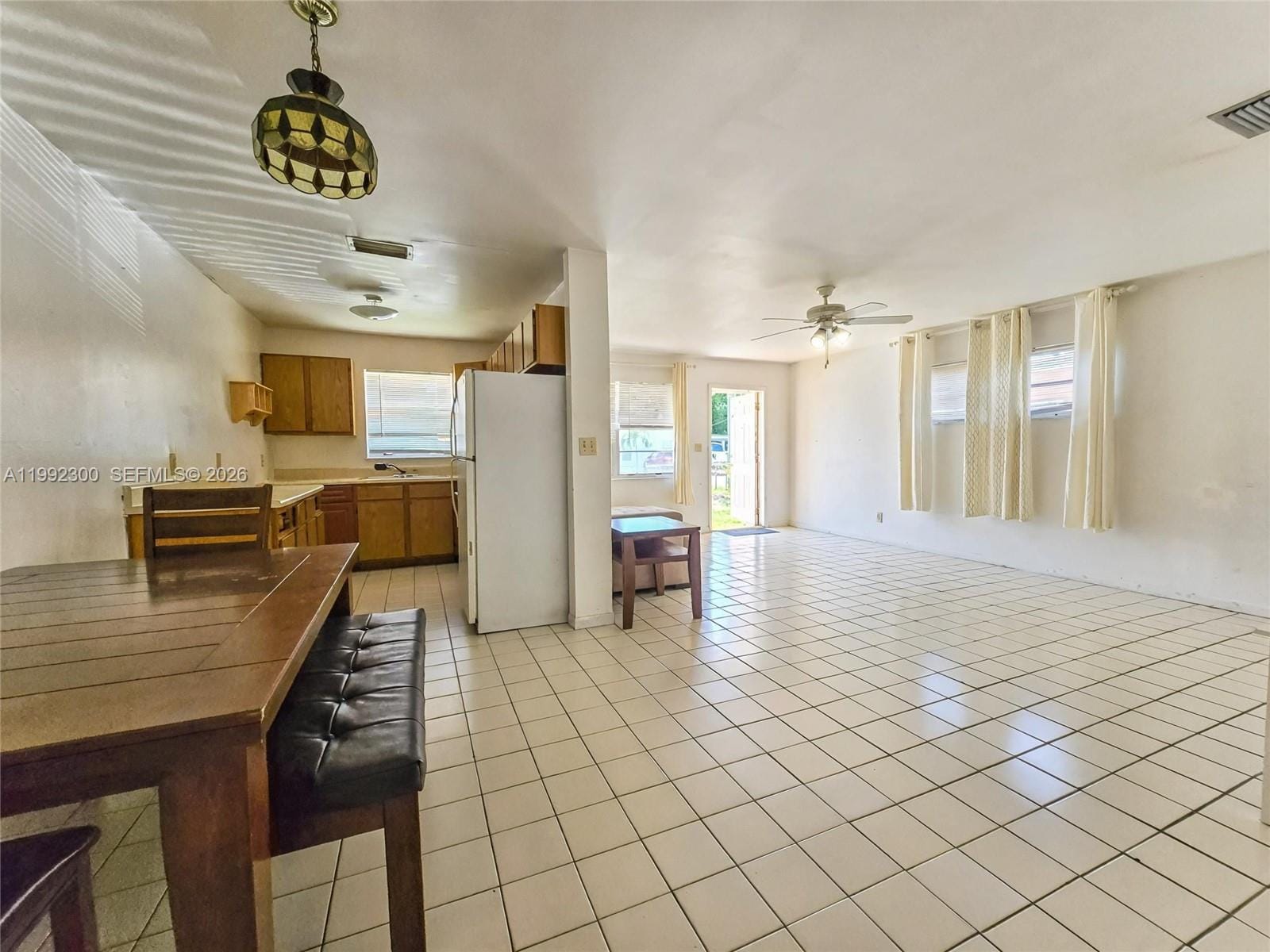 211 SE 10th Street, Hallandale Beach, FL 33009 photo 7