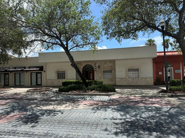 257 N Krome Avenue, Homestead, FL 33030