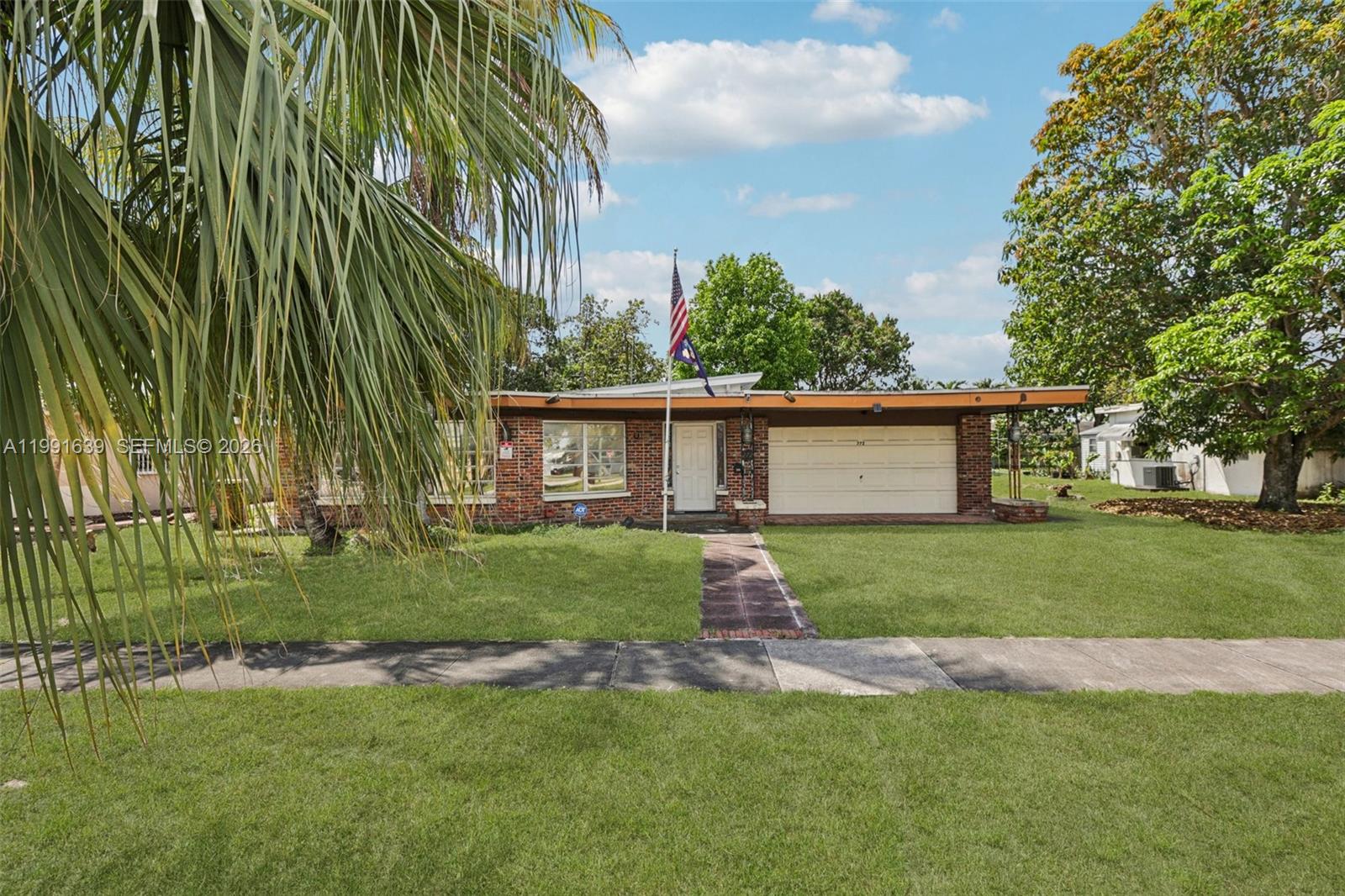 272 W 46th Street, Hialeah, FL 33012, Hialeah