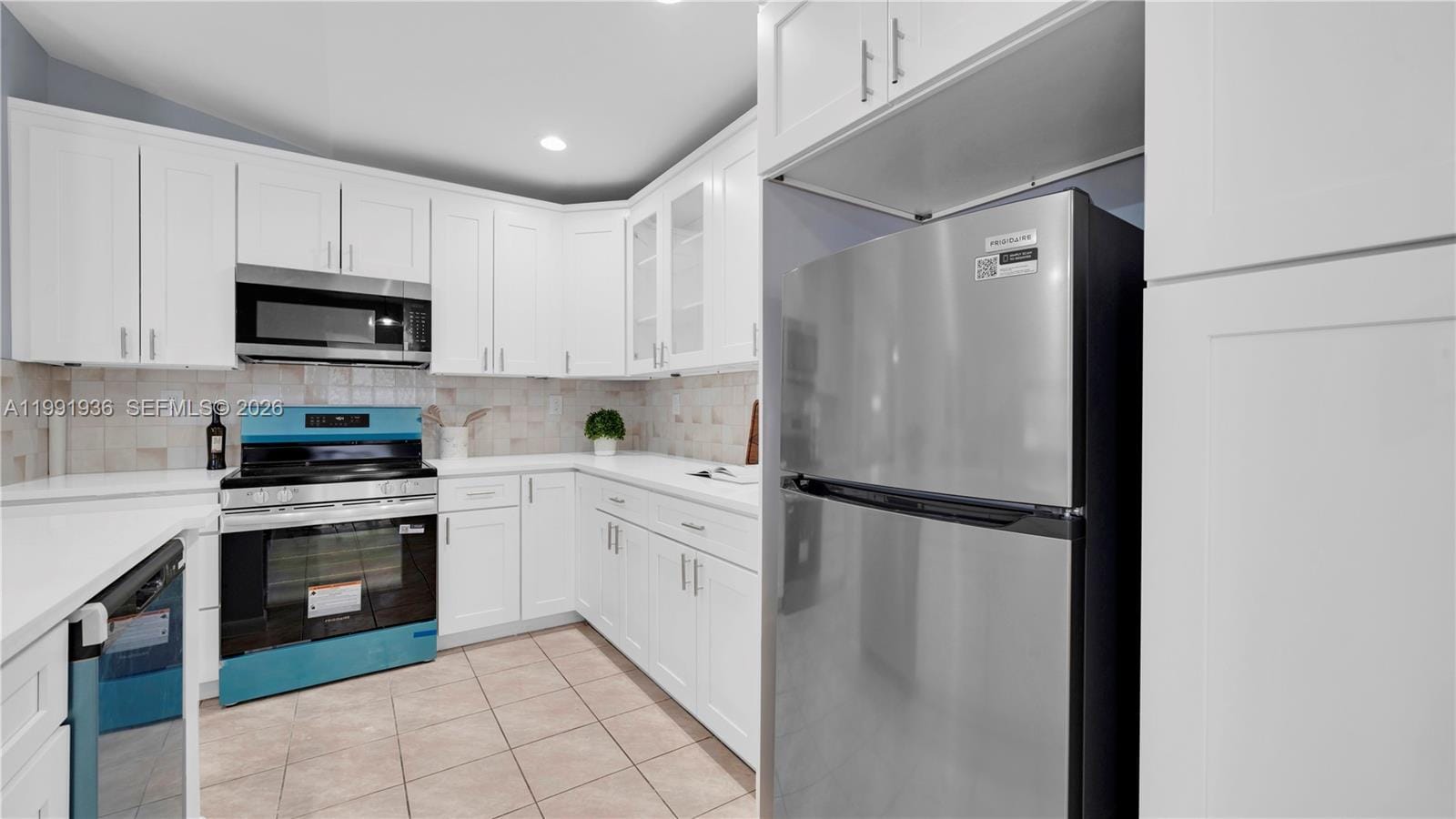 9131 N Lake Miramar Circle — photo 12
