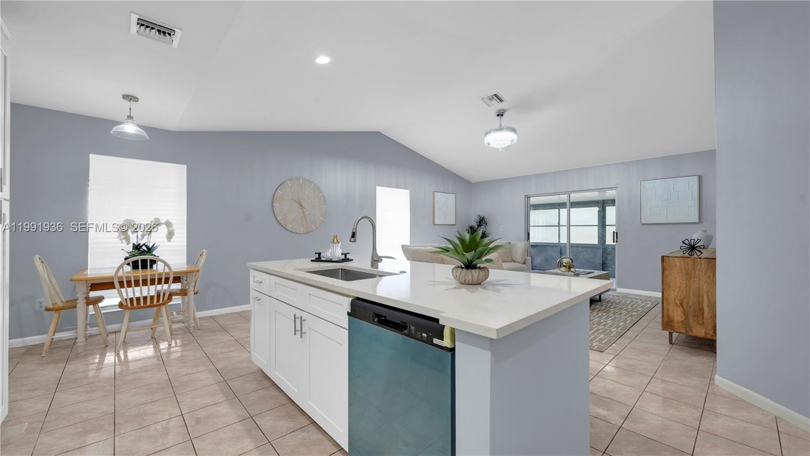 9131 N Lake Miramar Circle, Miramar, FL 33025 photo 20