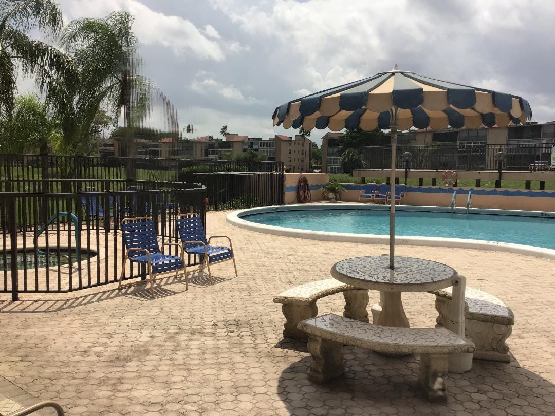 7300 Lake Cir Drive 404, Margate, FL 33063 photo 13