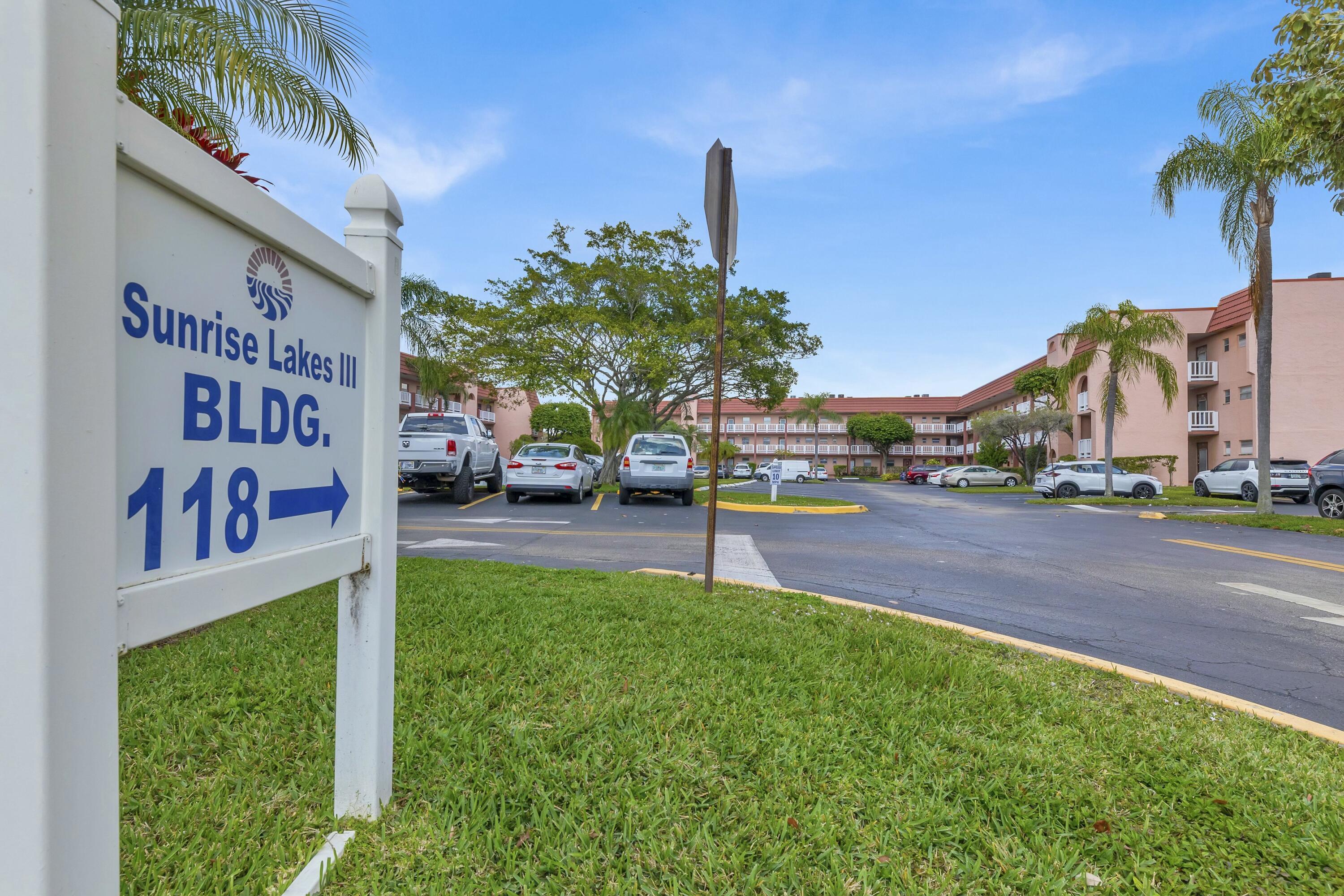 9401 Sunrise Lakes Boulevard 311, Sunrise, FL 33322, Sunrise