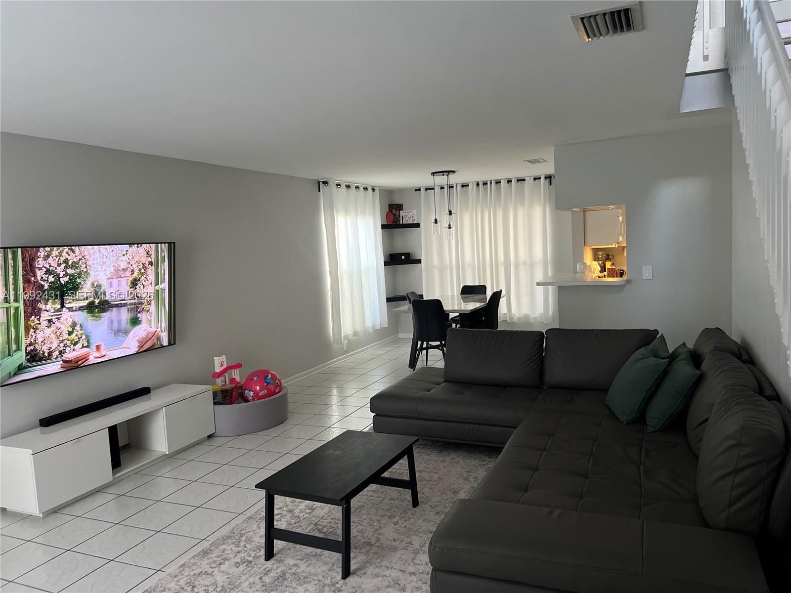 4731 Grapevine Way, Davie, FL 33331 photo 5