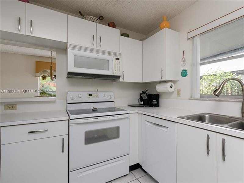4731 Grapevine Way, Davie, FL 33331 photo 9
