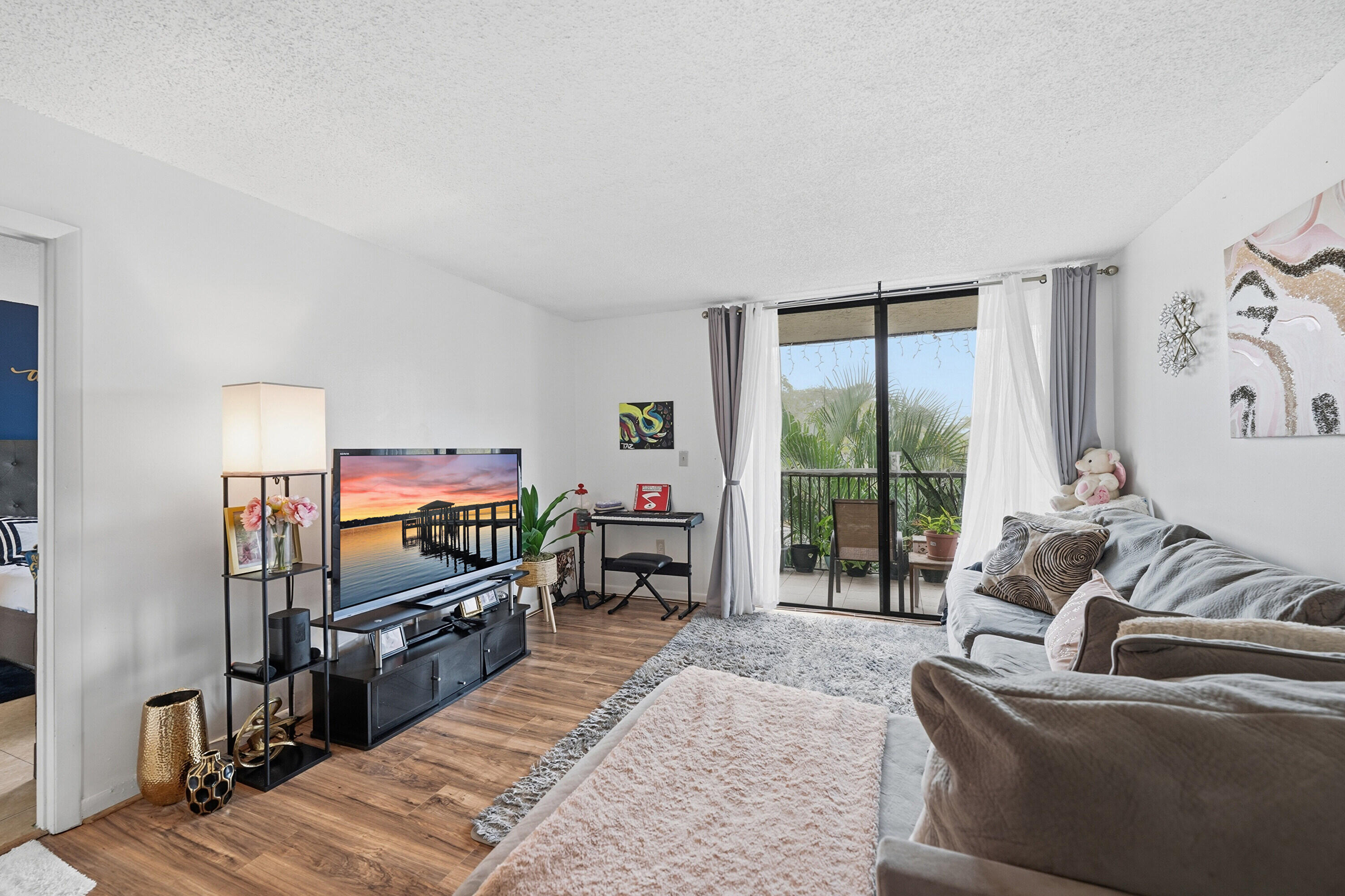 5570 NW 44th Street 313a, Lauderhill, FL 33319, Lauderhill