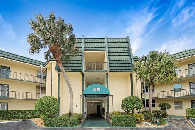 9090 Lime Bay Boulevard 106, Tamarac, FL 33321