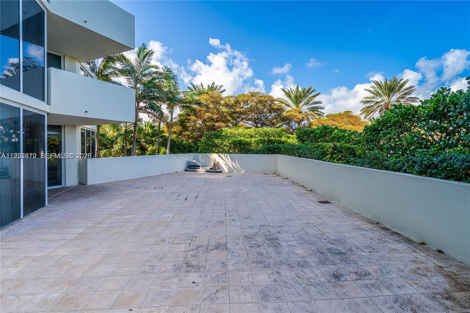 19333 Collins Avenue 304 — photo 8