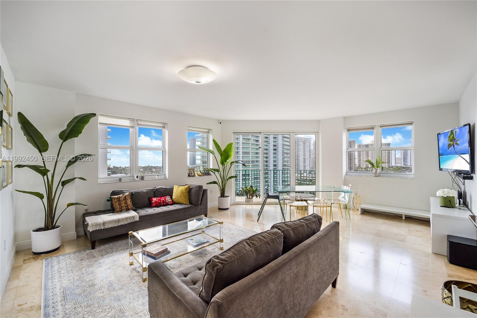 20000 E Country Club Drive 1211, Aventura, FL 33180, Aventura