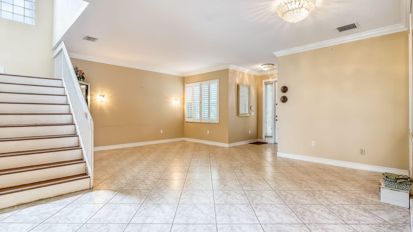 8292 Calabria Lakes Drive, Boynton Beach, FL 33473 photo 9