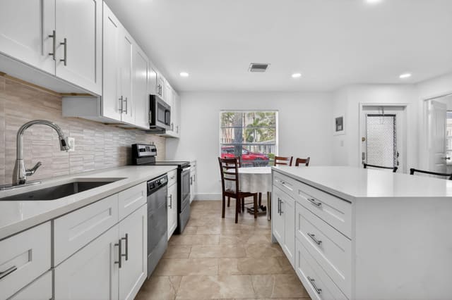 5093 Privet Place A, Delray Beach, FL 33484